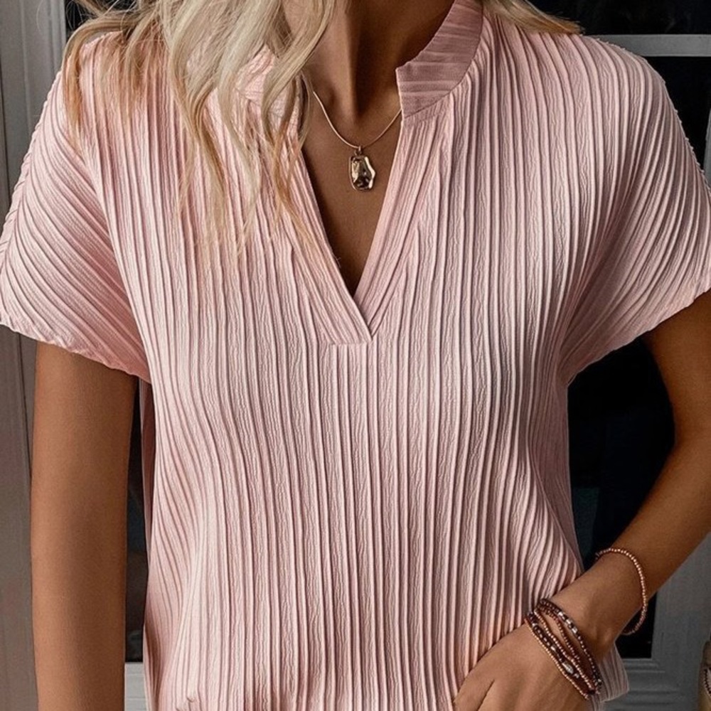 Women's Pleated V-Neck Short Sleeve Top - Blush Pink